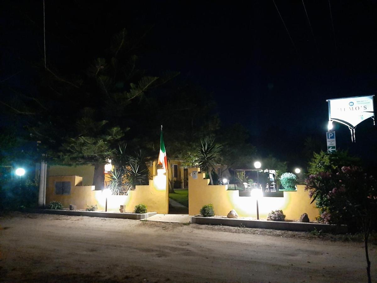Memo'S Affittacamere Arborea Exterior photo