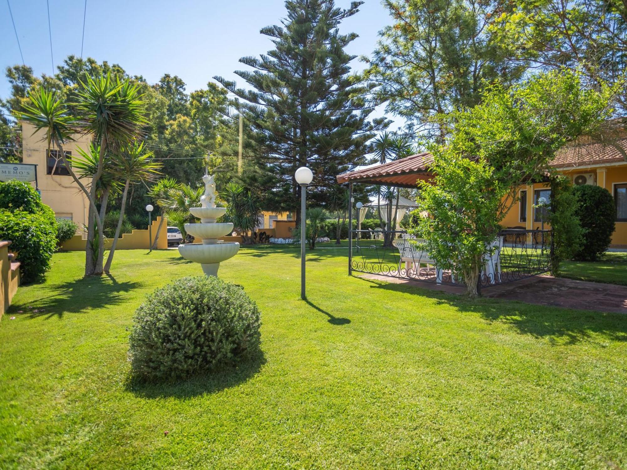 Memo'S Affittacamere Arborea Exterior photo